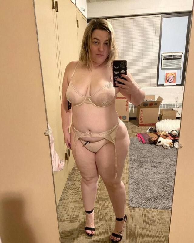 Pay to play - Image 2